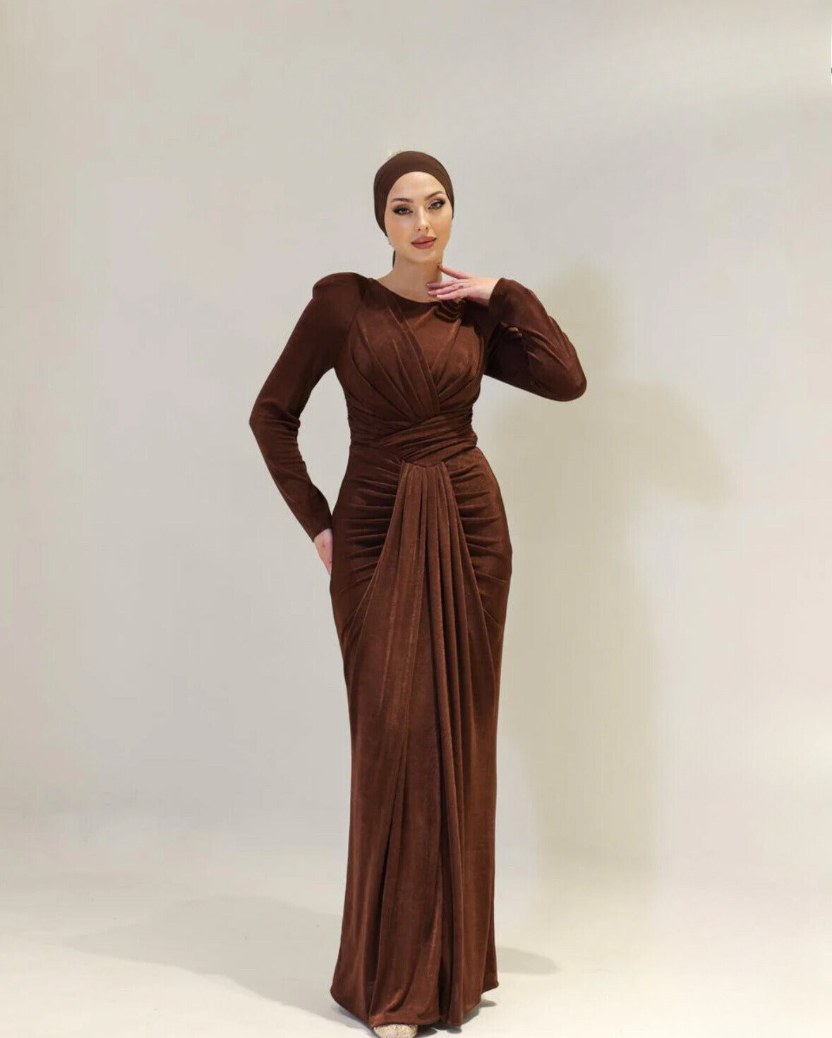Robe Laia